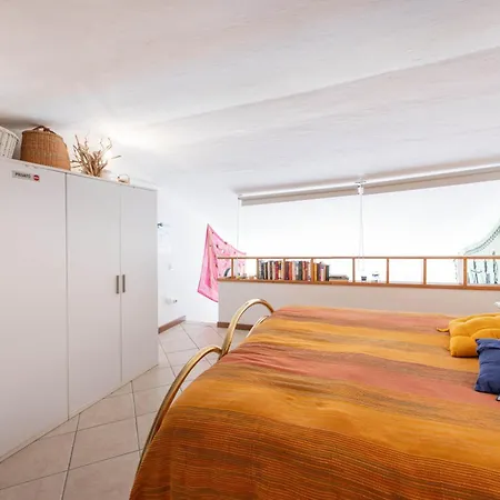 Apartament Emisfero - Goelba